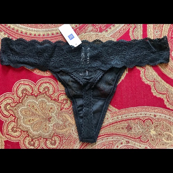 SOLD! N/A ~ GAP Sexy LACE THONG ~Blk~ Med ~New+Tag - Picture 2 of 5